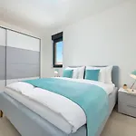 Maxima With Heated Pool - Veliko Brdo Vila *