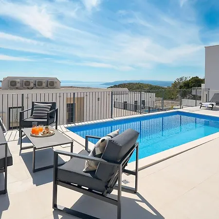 Maxima With Heated Pool - Veliko Brdo Makarská